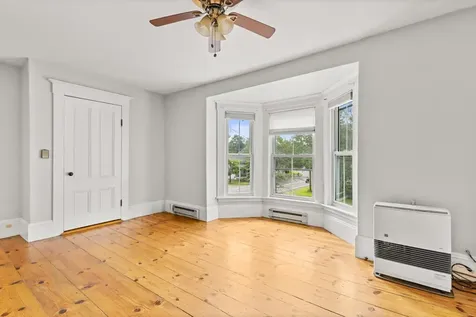 11 Drake Hill Road Strafford NH 03884