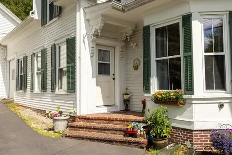 11 Drake Hill Road Strafford NH 03884