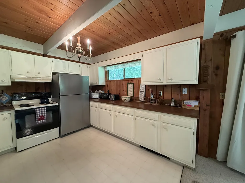 5 Blackberry Lane Dover VT 05356