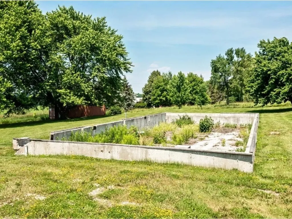 874 Vt Route 22a Panton VT 05491