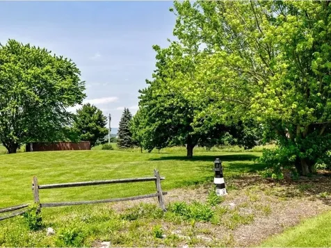 874 Vt Route 22a Panton VT 05491