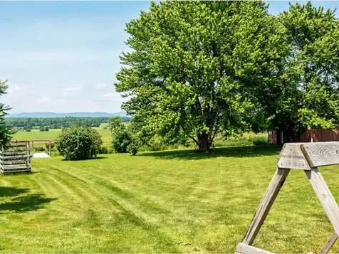 874 Vt Route 22a Panton VT 05491