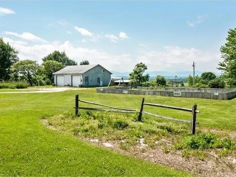 874 Vt Route 22a Panton VT 05491