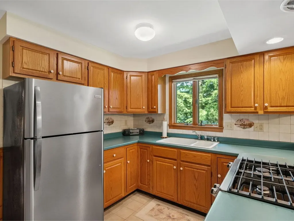 321 Westside Drive Leicester VT 05733