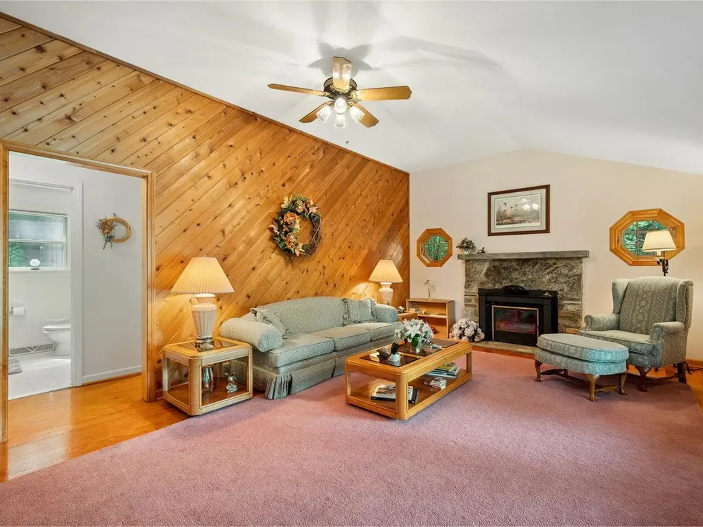 321 Westside Drive Leicester VT 05733