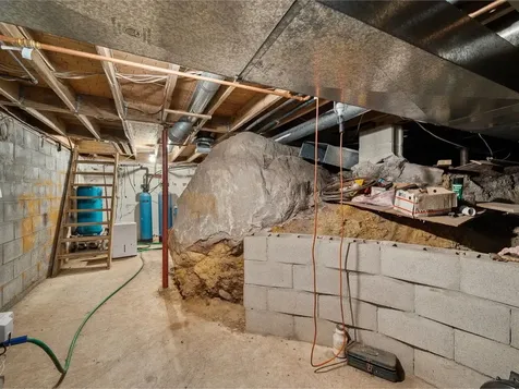 321 Westside Drive Leicester VT 05733