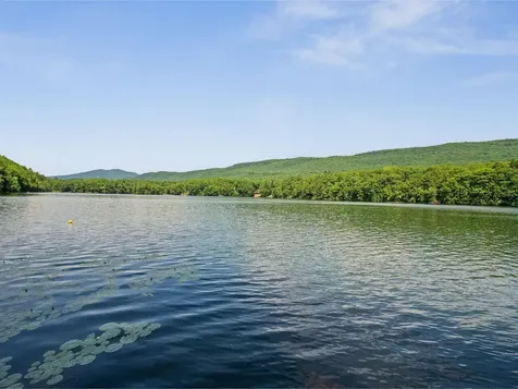 321 Westside Drive Leicester VT 05733