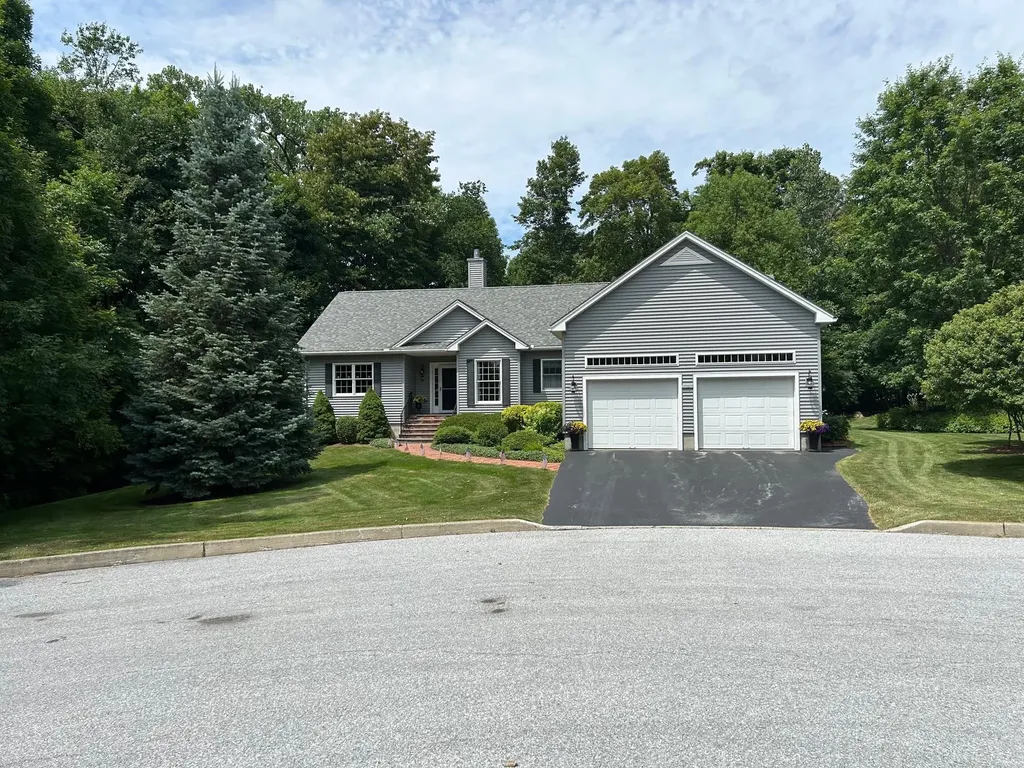 9 Governor Smith Drive St. Albans City VT 05478