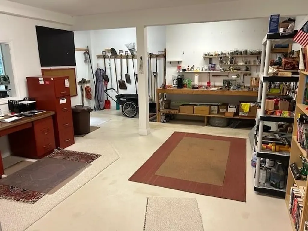 9 Governor Smith Drive St. Albans City VT 05478