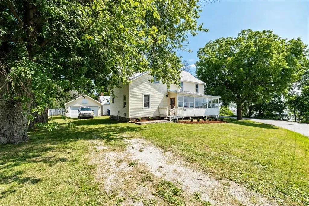 321 East Alburgh Road Alburgh VT 05440