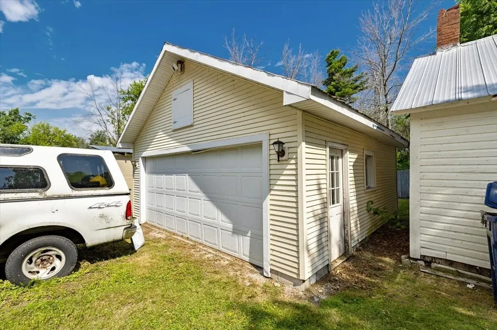 321 East Alburgh Road Alburgh VT 05440