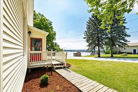 321 East Alburgh Road Alburgh VT 05440