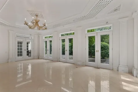 17 Pond Path North Hampton NH 03862