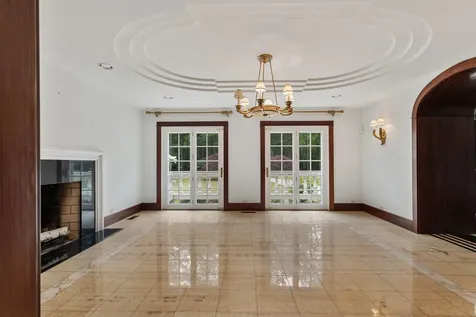 17 Pond Path North Hampton NH 03862