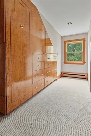 17 Pond Path North Hampton NH 03862