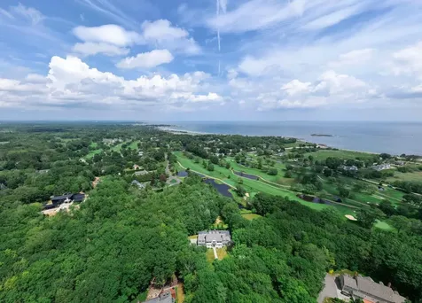 17 Pond Path North Hampton NH 03862