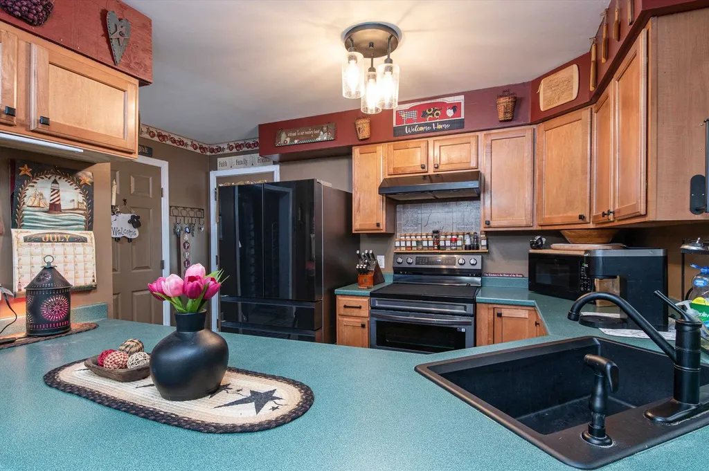 155 Woodland Road Vernon VT 05354