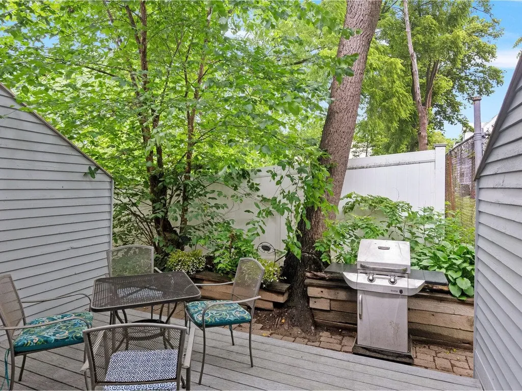 298 South Winooski Avenue Burlington VT 05401