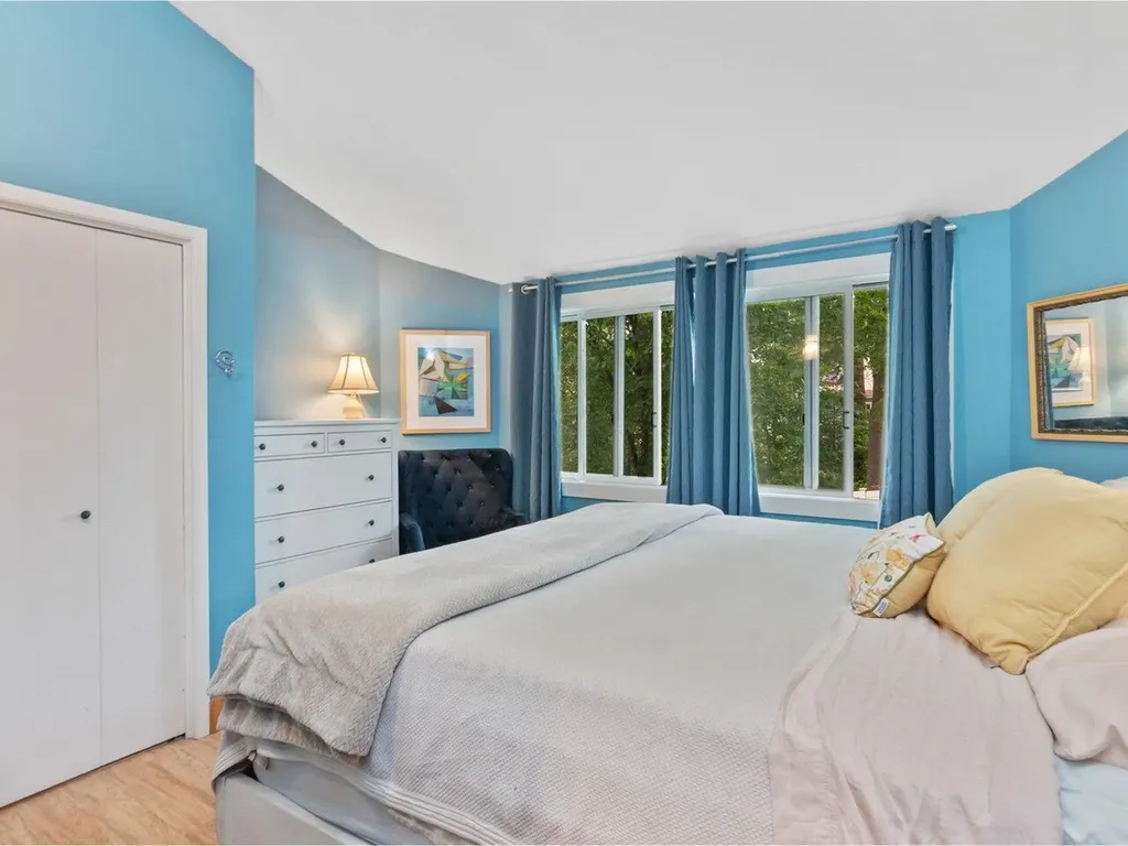 298 South Winooski Avenue Burlington VT 05401
