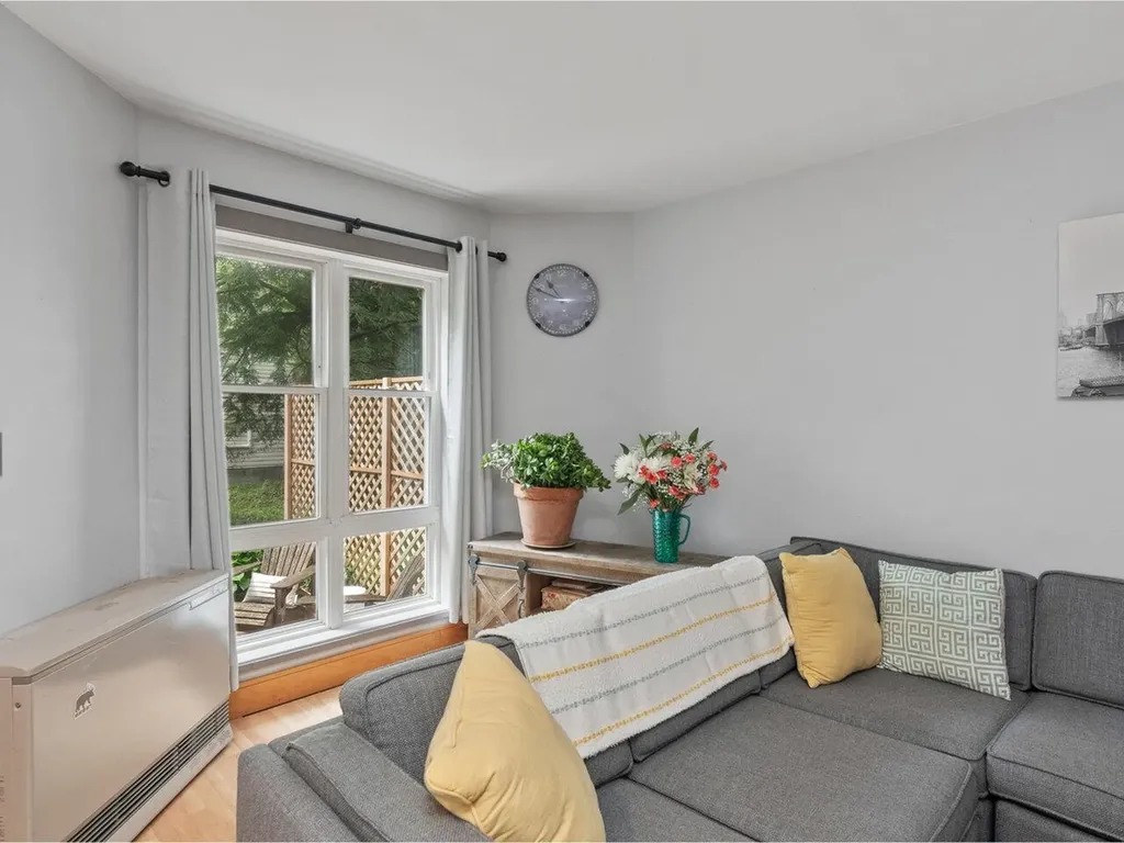 298 South Winooski Avenue Burlington VT 05401
