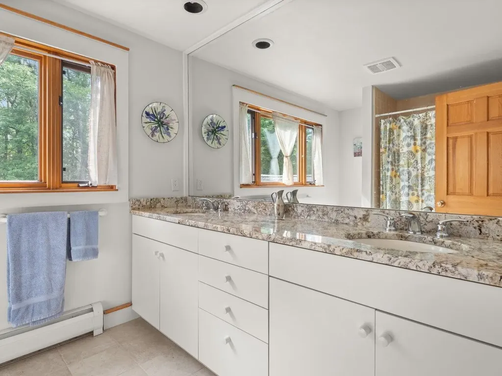 702 Beaver Creek Road Shelburne VT 05482