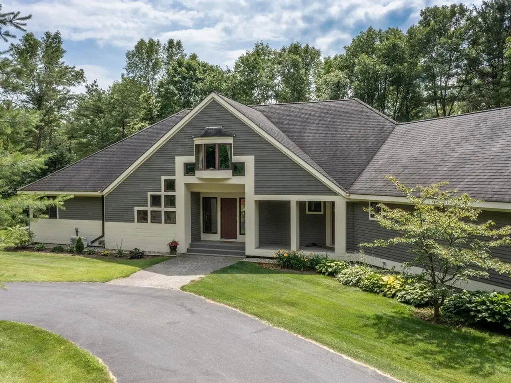 702 Beaver Creek Road Shelburne VT 05482