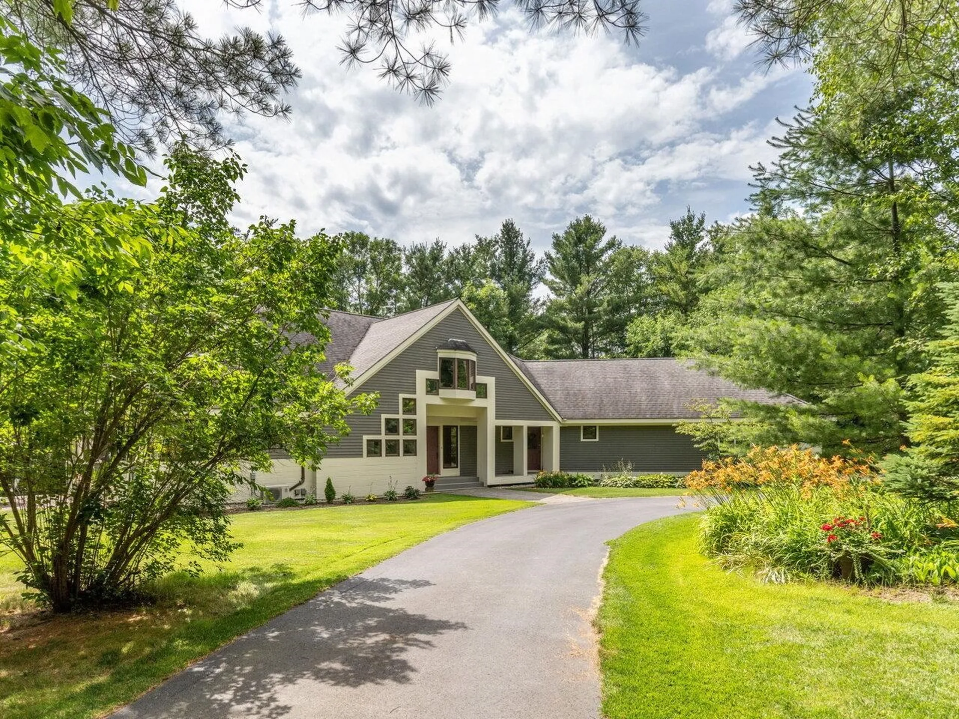 702 Beaver Creek Road Shelburne VT 05482