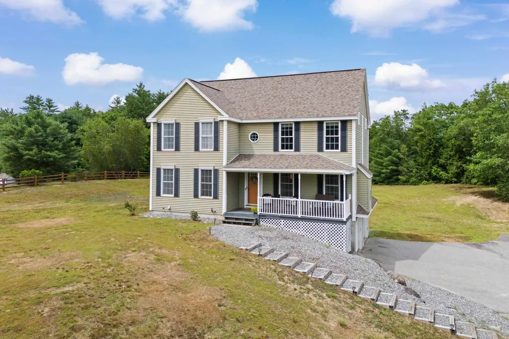 32 Pearson Lane New Boston NH 03070