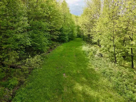 000 Rabbit Run Fayston VT 05673