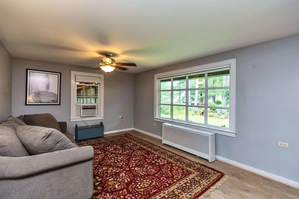 21 Katherine Street Goffstown NH 03045