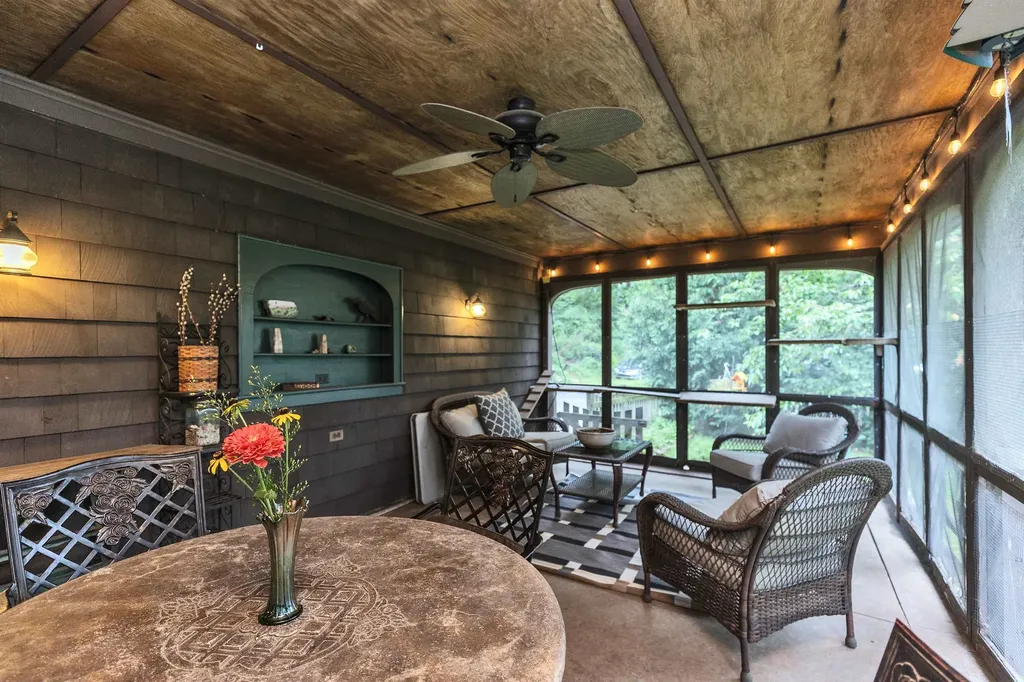 21 Katherine Street Goffstown NH 03045