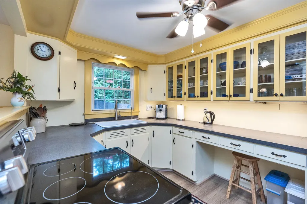 21 Katherine Street Goffstown NH 03045