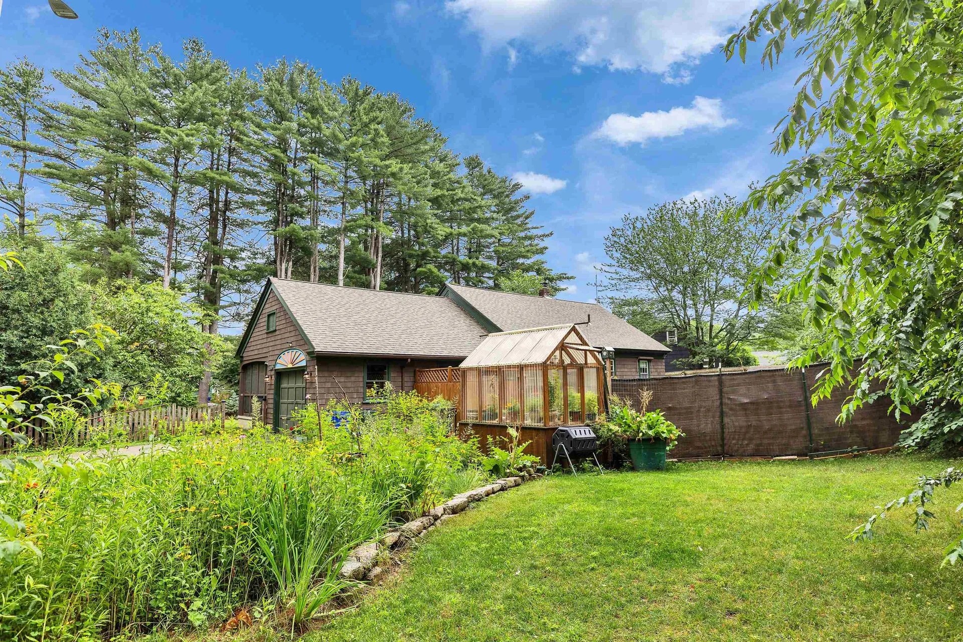 21 Katherine Street Goffstown NH 03045