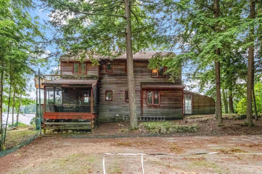 2 Little Badger Island Moultonborough NH 03254