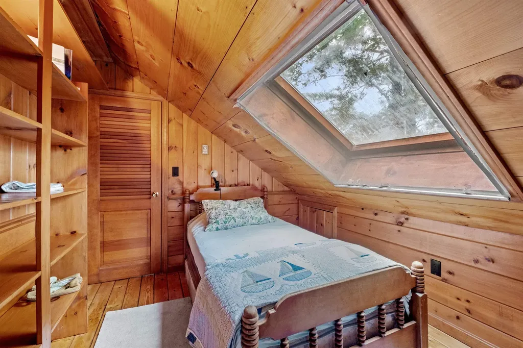 2 Little Badger Island Moultonborough NH 03254