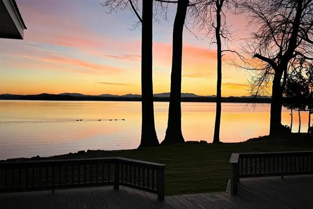 28 Sunrise Drive South Hero VT 05486