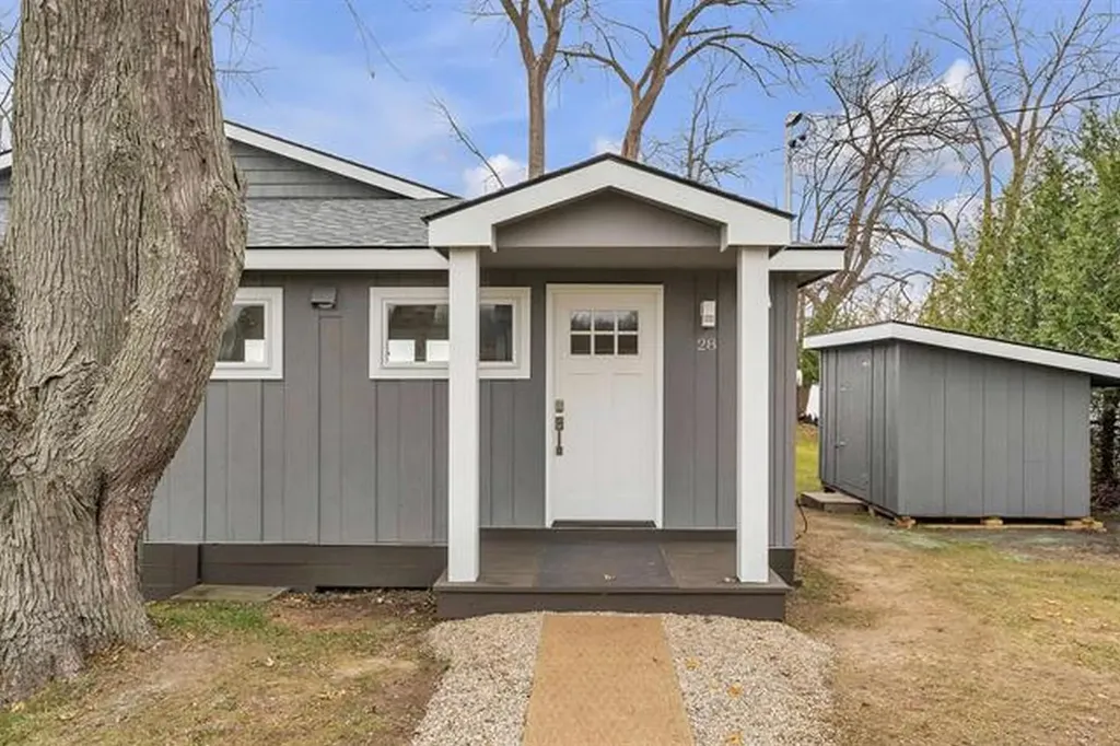 28 Sunrise Drive South Hero VT 05486