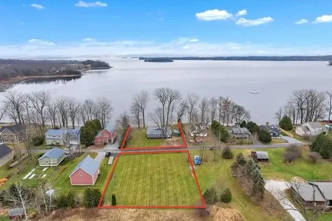 28 Sunrise Drive South Hero VT 05486