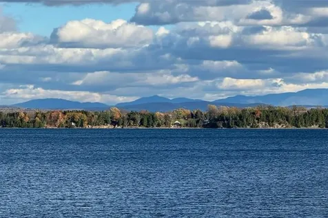 28 Sunrise Drive South Hero VT 05486