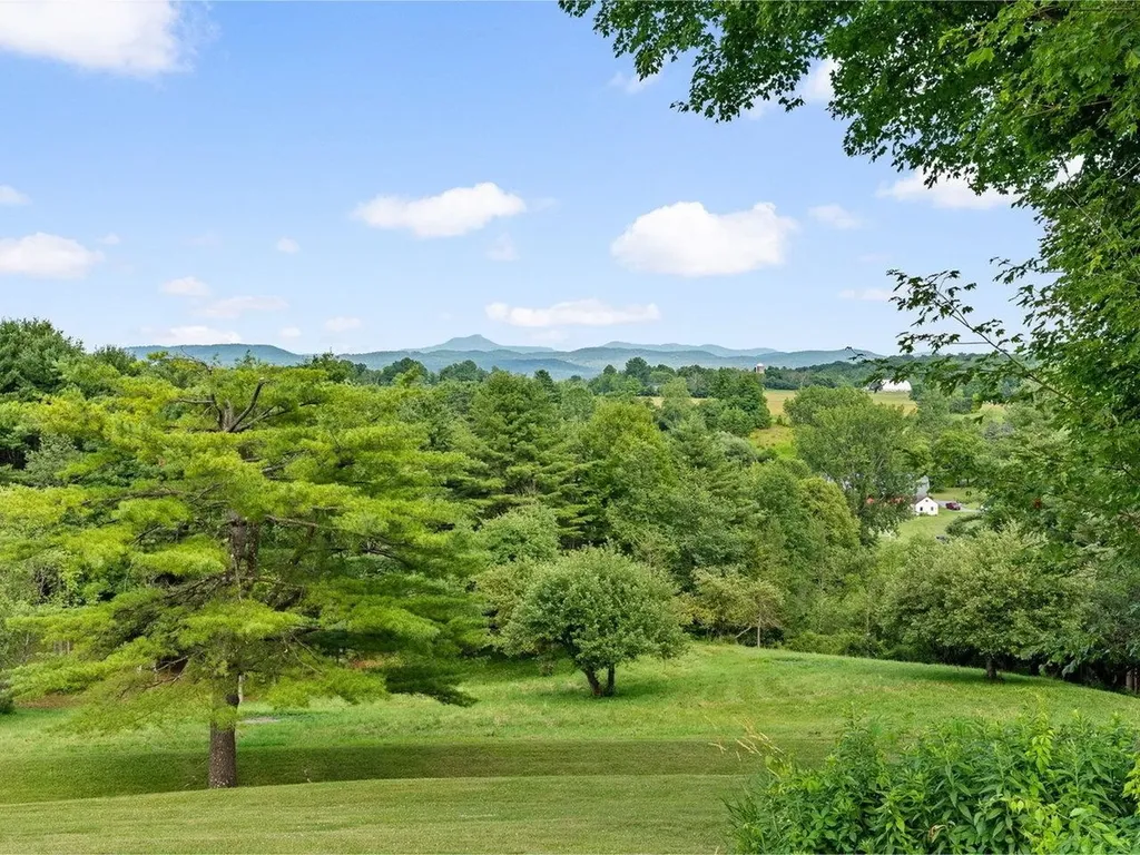455 Carpenter Road Charlotte VT 05445