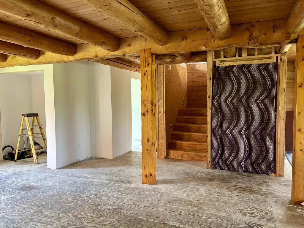 1666 South Albany Road Craftsbury VT 05826