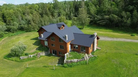 1666 South Albany Road Craftsbury VT 05826