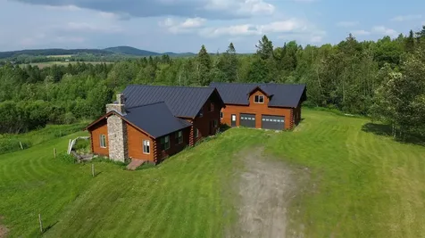 1666 South Albany Road Craftsbury VT 05826