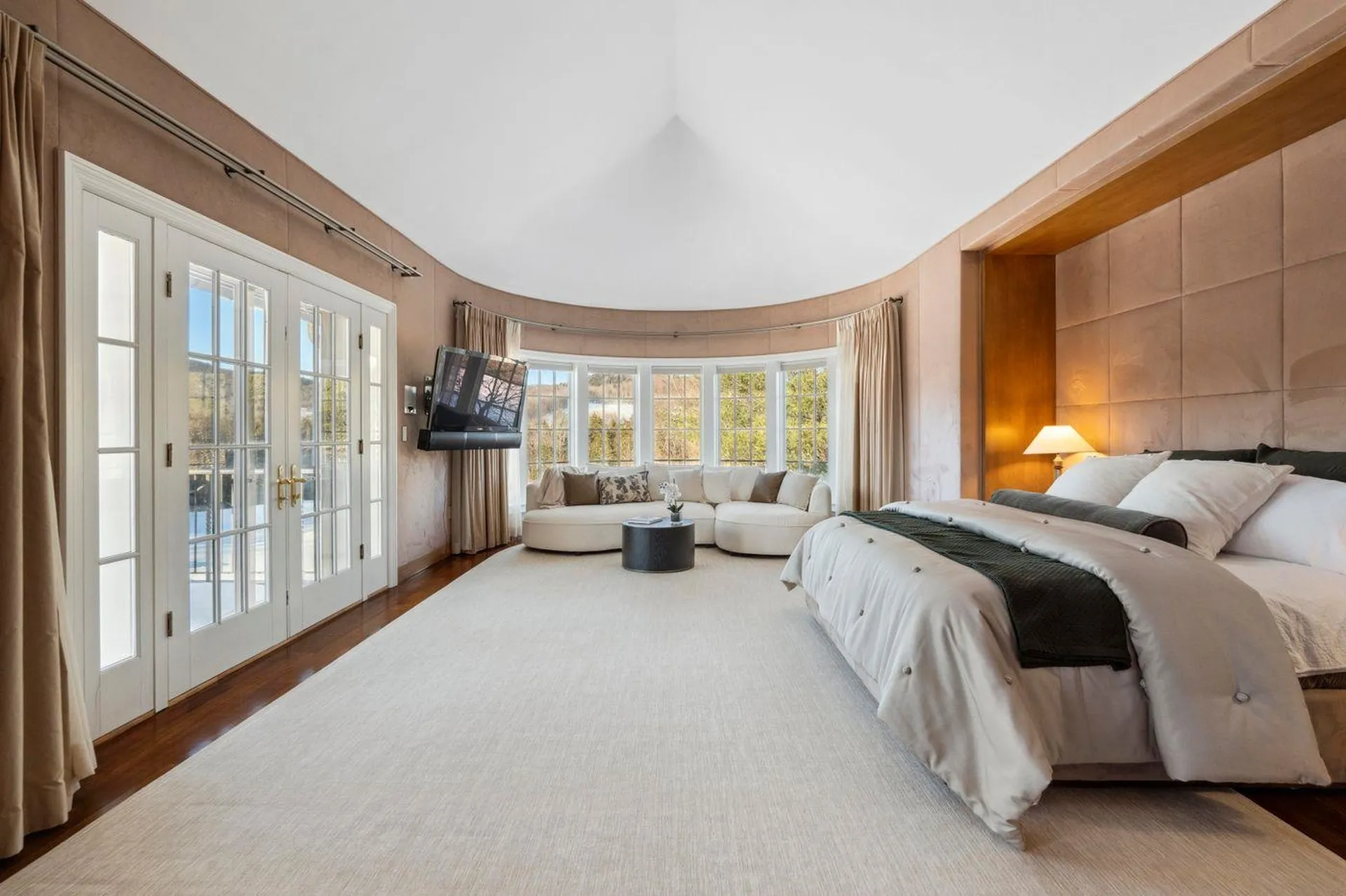 2575 Weeks Hill Road Stowe VT 05672