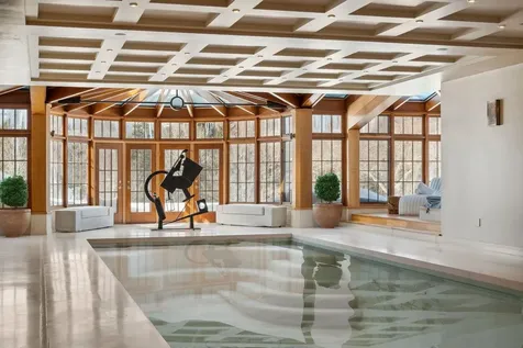 2575 Weeks Hill Road Stowe VT 05672