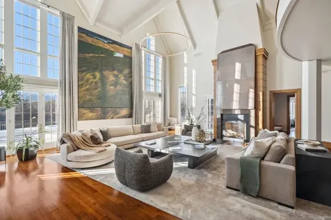 2575 Weeks Hill Road Stowe VT 05672