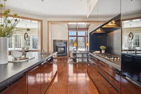 2575 Weeks Hill Road Stowe VT 05672