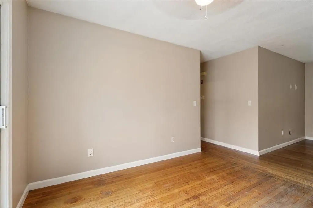 54a Morrison Road Windham NH 03087
