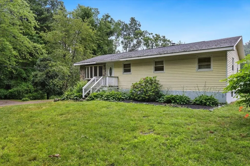 54a Morrison Road Windham NH 03087