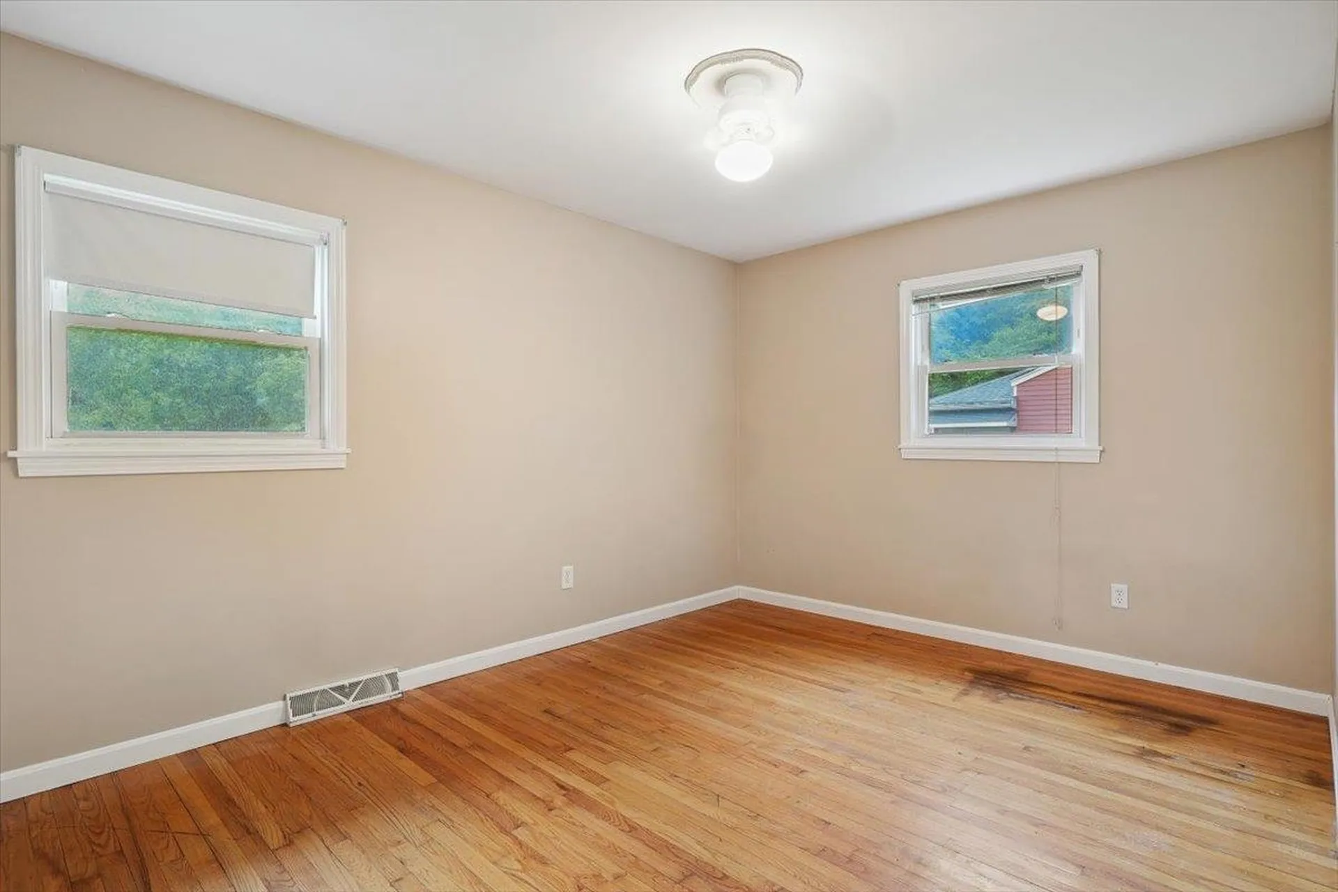 54a Morrison Road Windham NH 03087